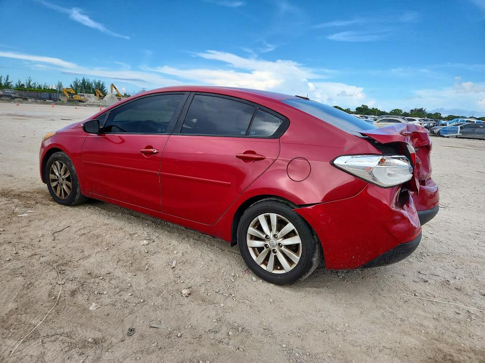 59346466 :رقم المزاد ، KNAFX4A62F5414194 vin ، 2015 Kia Forte مزاد بيع