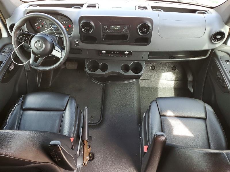 60254246 :رقم المزاد ، WDZPF0CD8KP109358 vin ، 2019 Mercedes-benz Sprinter مزاد بيع