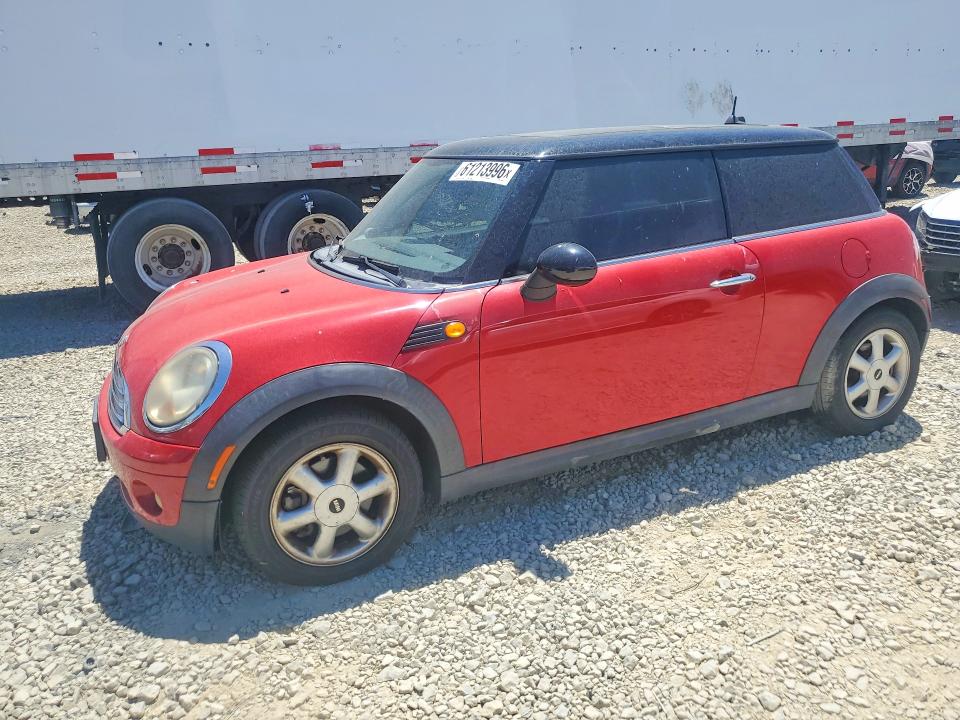 Продажа на аукционе авто 2008 Mini Cooper, vin: WMWMF33588TT59953, номер лота: 61213996