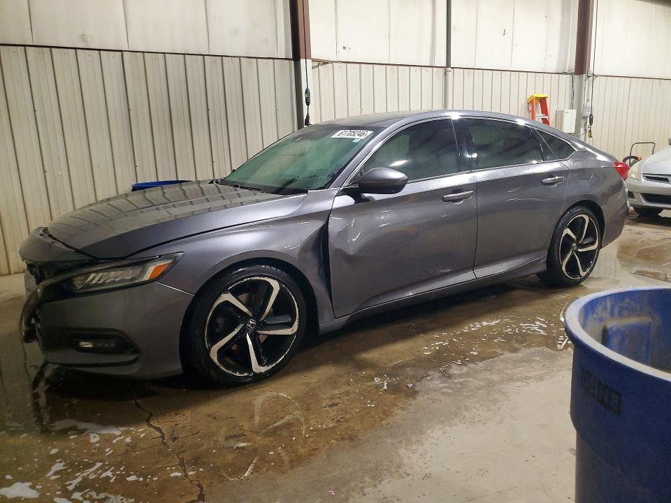 Продаж на аукціоні авто 2018 Honda Accord, vin: 1HGCV1F32JA007308, номер лоту: 61705246