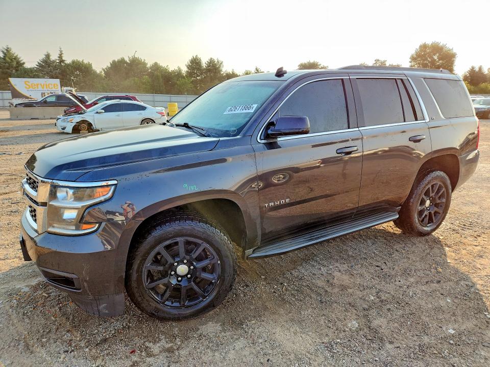 62611866 :رقم المزاد ، 1GNSKBKC0FR231031 vin ، 2015 Chevrolet Tahoe مزاد بيع