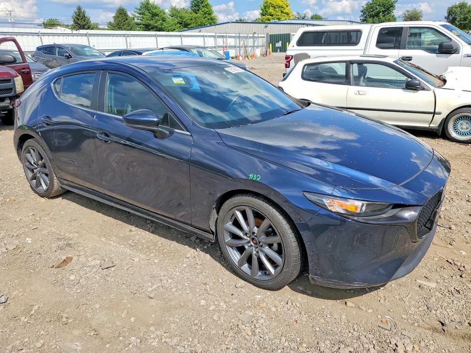 Продаж на аукціоні авто 2020 Mazda 3, vin: JM1BPALM1L1161285, номер лоту: 63165936