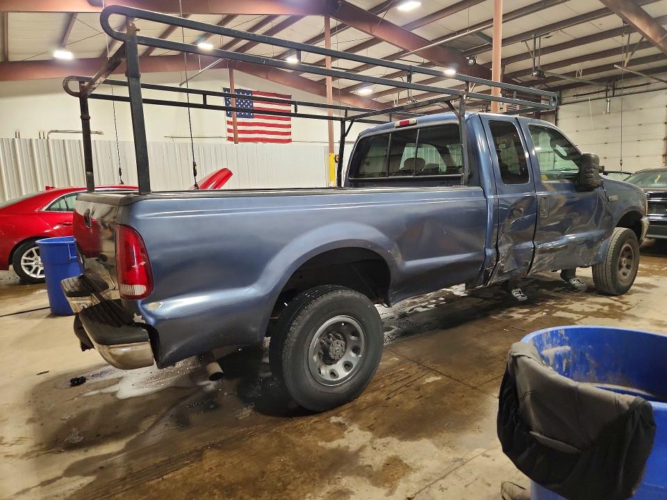 61940276 :رقم المزاد ، 1FTNX21S44ED22372 vin ، 2004 Ford F250 مزاد بيع