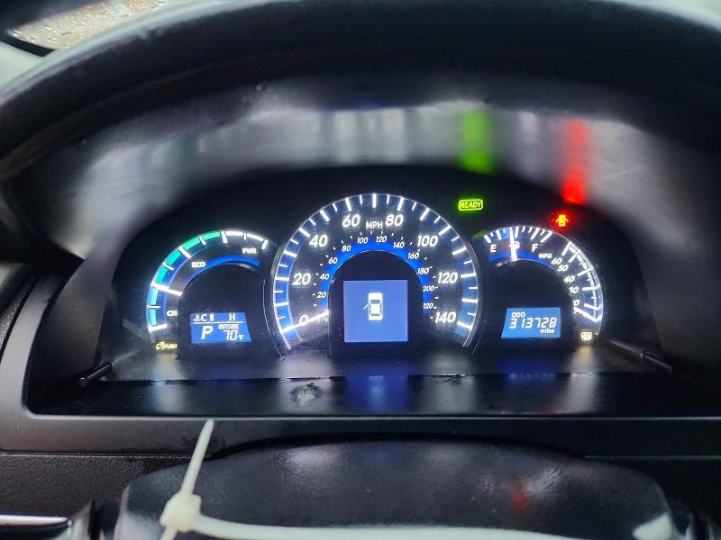 2014 Toyota Camry Hybrid მანქანა იყიდება აუქციონზე, vin: 4T1BD1FK5EU137717, აუქციონის ნომერი: 62908926