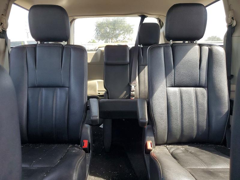 62539176 :رقم المزاد ، 2C4RC1BG7GR290901 vin ، 2016 Chrysler Town & Country مزاد بيع