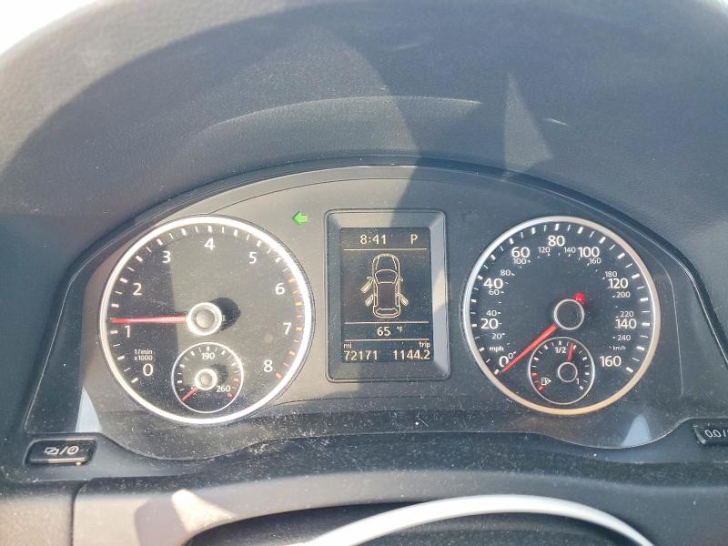 2017 Volkswagen Tiguan მანქანა იყიდება აუქციონზე, vin: WVGAV7AX4HK044069, აუქციონის ნომერი: 60088206