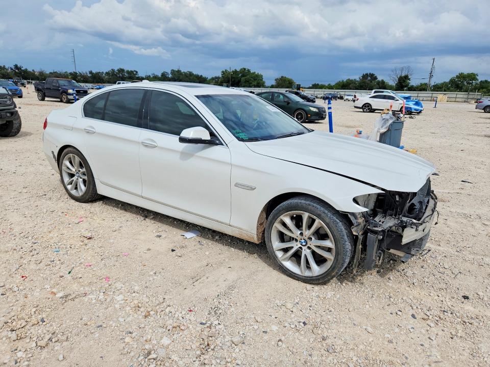 60458996 :رقم المزاد ، WBA5B1C50GG132512 vin ، 2016 Bmw 535 مزاد بيع