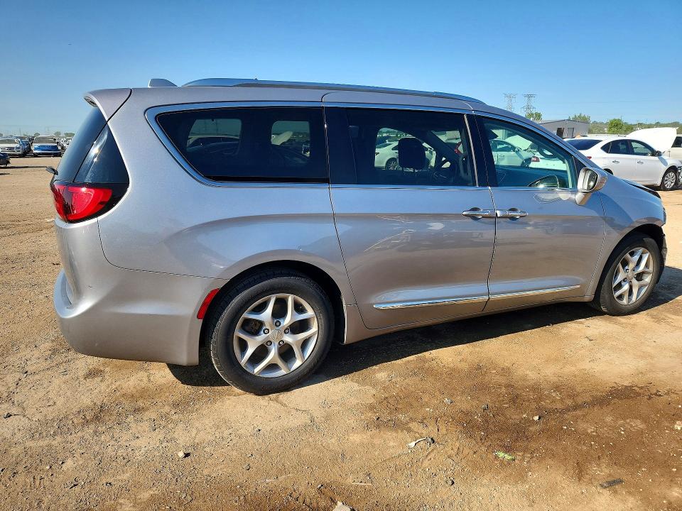 Продажа на аукционе авто 2018 Chrysler Pacifica, vin: 2C4RC1EG1JR294252, номер лота: 61296836