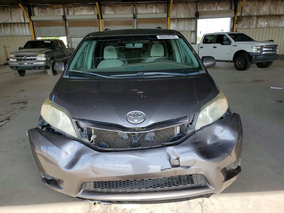2016 Toyota Sienna მანქანა იყიდება აუქციონზე, vin: 5TDKK3DC3GS714429, აუქციონის ნომერი: 60644576