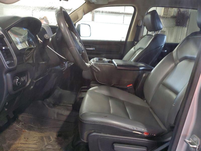 61930746 :رقم المزاد ، 1C6RRENTXKN905002 vin ، 2019 Ram 1500 مزاد بيع