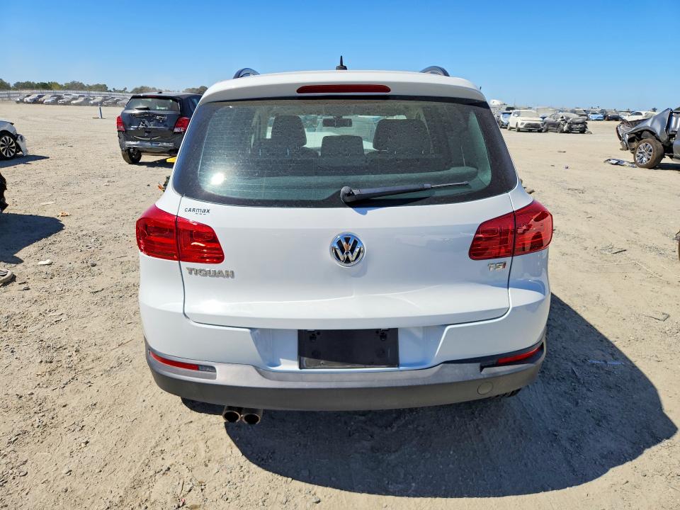 62491826 :رقم المزاد ، WVGAV7AX8GW578330 vin ، 2016 Volkswagen Tiguan مزاد بيع