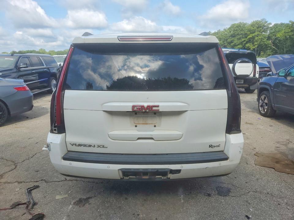 2017 Gmc Yukon Xl მანქანა იყიდება აუქციონზე, vin: 1GKS2GKC3HR164647, აუქციონის ნომერი: 61414656