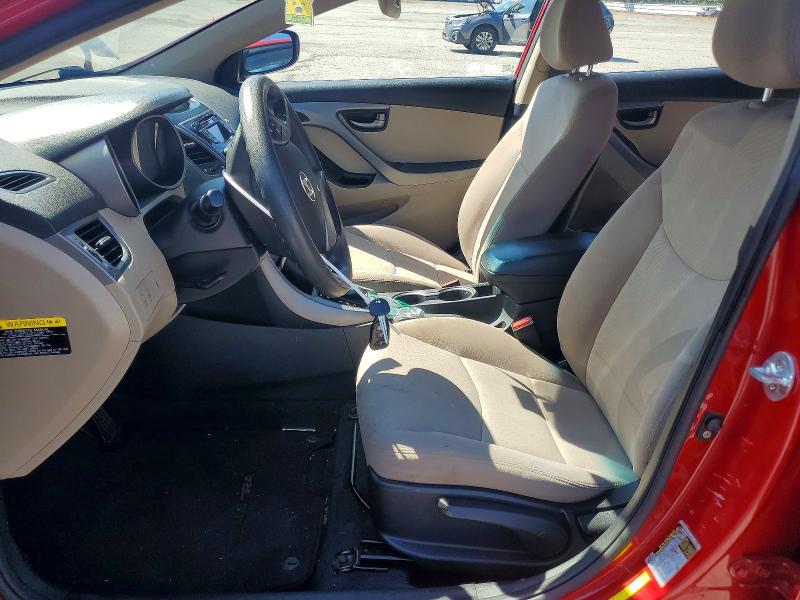 61401246 :رقم المزاد ، KMHDH4AE1GU526566 vin ، 2016 Hyundai Elantra مزاد بيع