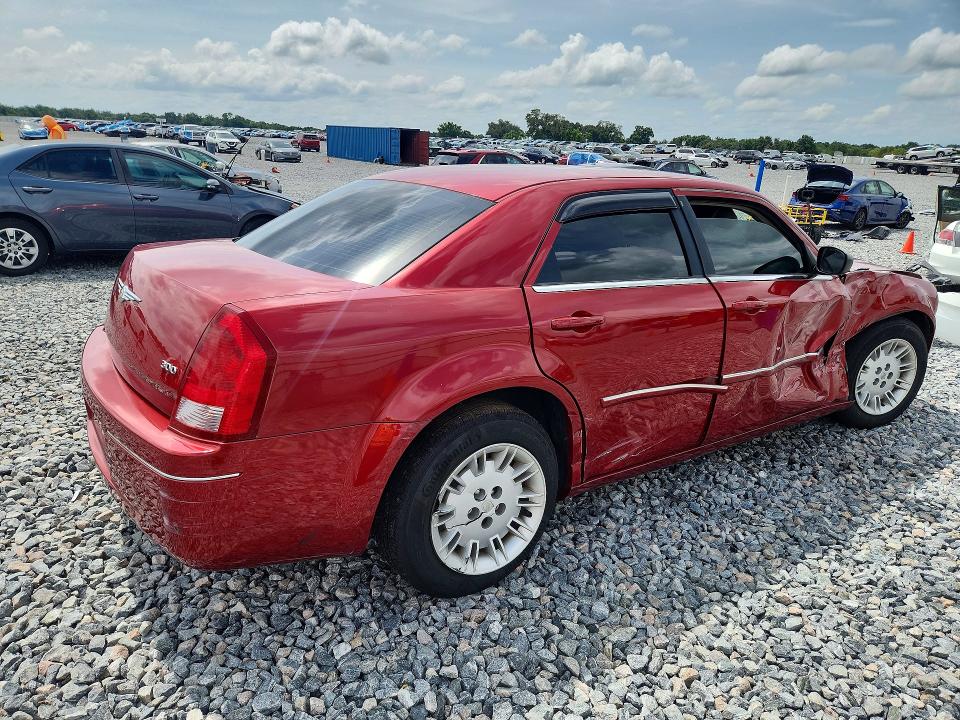 2007 Chrysler 300 მანქანა იყიდება აუქციონზე, vin: 2C3KA43R77H820982, აუქციონის ნომერი: 63112976