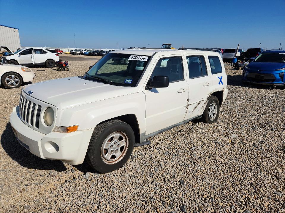 2010 Jeep Patriot მანქანა იყიდება აუქციონზე, vin: 1J4NT2GB7AD546041, აუქციონის ნომერი: 61341196
