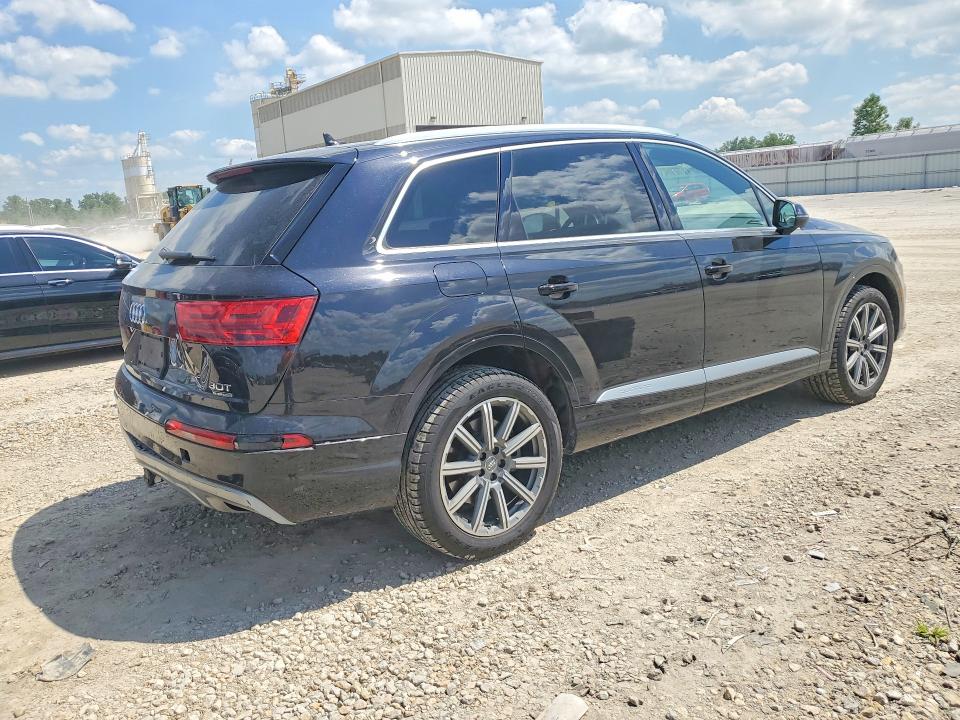 60624166 :رقم المزاد ، WA1VAAF74JD022584 vin ، 2018 Audi Q7 مزاد بيع