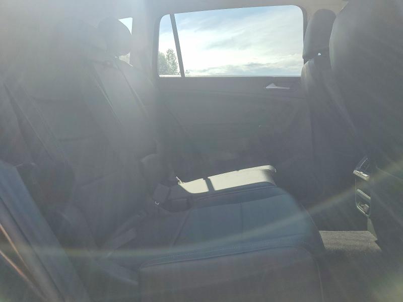 62112456 :رقم المزاد ، 3VV2B7AX3JM204184 vin ، 2018 Volkswagen Tiguan مزاد بيع