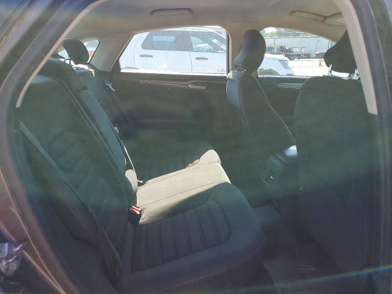 59607106 :رقم المزاد ، 3FA6P0HD4JR203817 vin ، 2018 Ford Fusion مزاد بيع