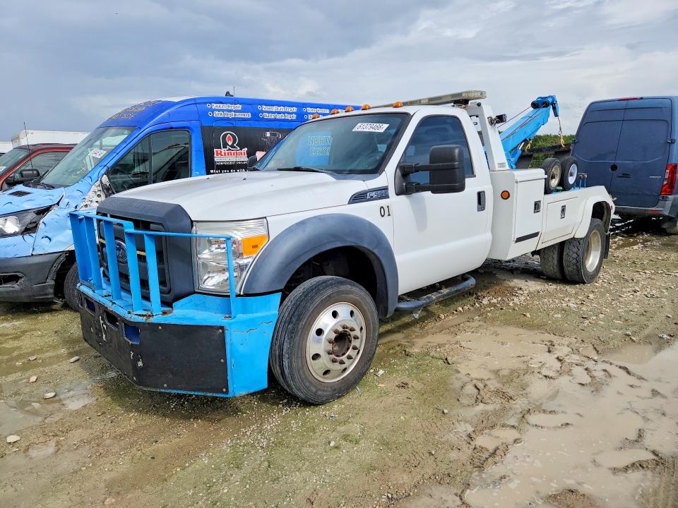 Продажа на аукционе авто 2015 Ford F550, vin: 1FDUF5GT5FEC04118, номер лота: 61379466