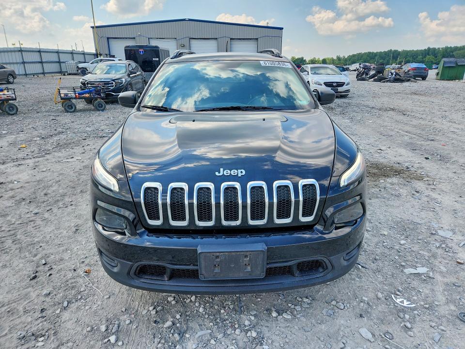Продаж на аукціоні авто 2017 Jeep Cherokee, vin: 1C4PJMAB0HW656257, номер лоту: 61005896