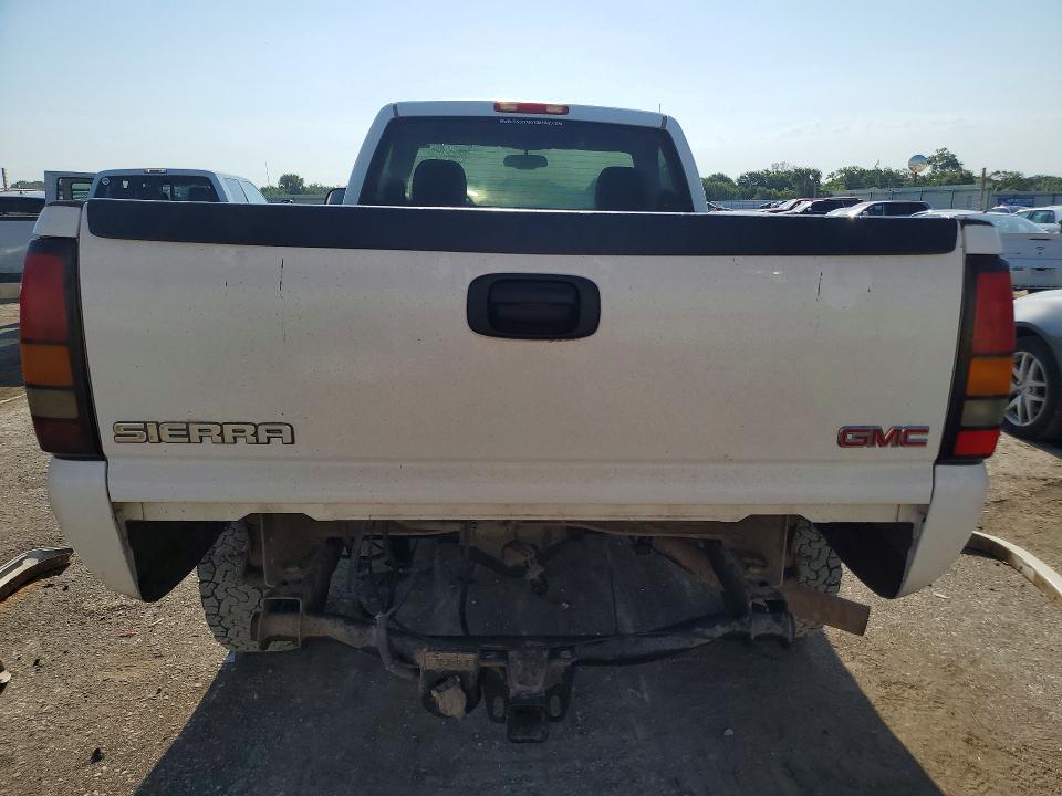 63014156 :رقم المزاد ، 1GTHK24U15E198720 vin ، 2005 Gmc Sierra مزاد بيع