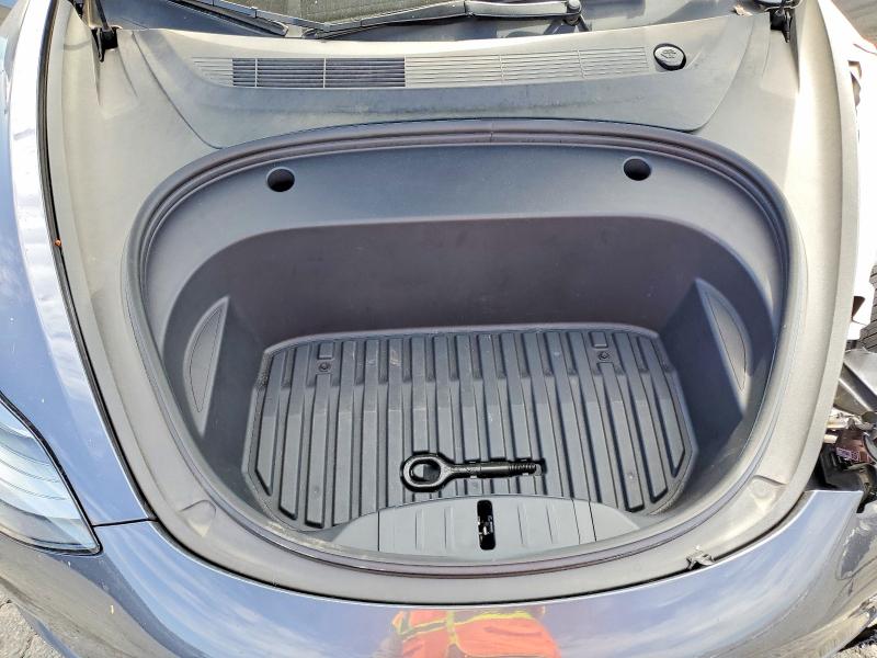 61942446 :رقم المزاد ، 5YJ3E1EA2PF570597 vin ، 2023 Tesla Model 3 مزاد بيع