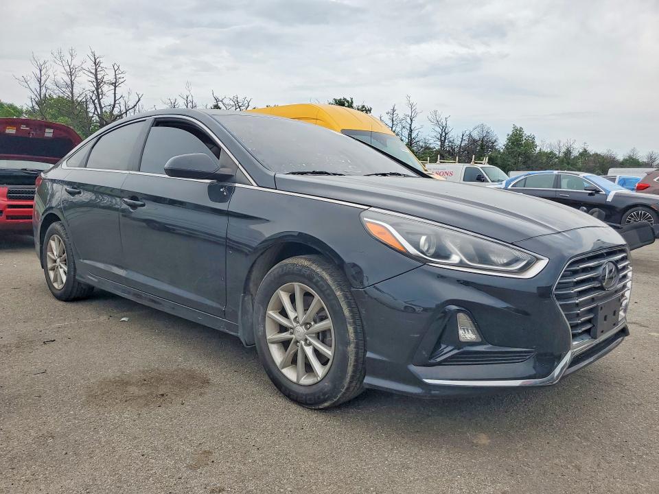 59743336 :رقم المزاد ، 5NPE24AF6KH811365 vin ، 2019 Hyundai Sonata مزاد بيع