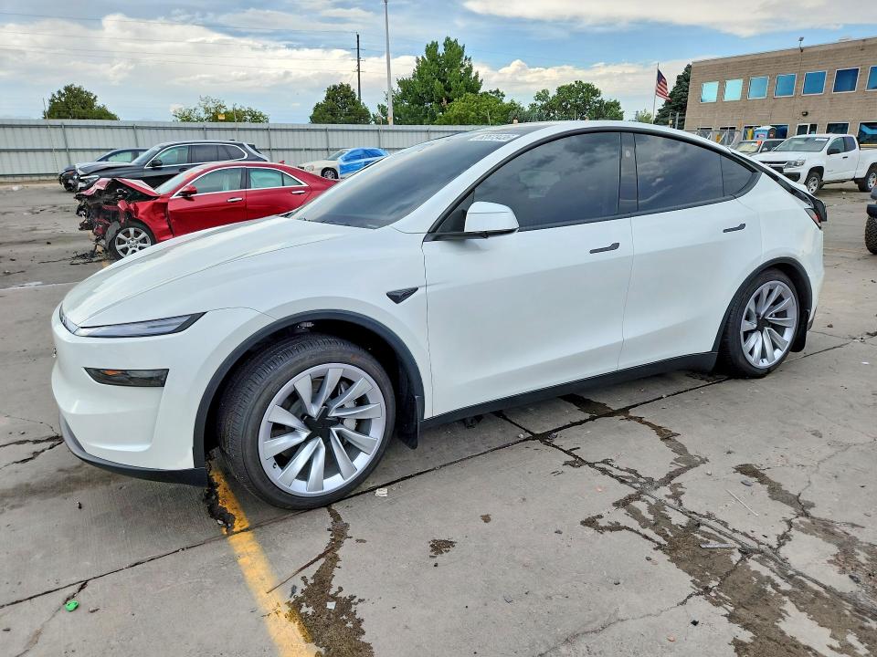 Продажа на аукционе авто 2026 Tesla Model Y, vin: 7SAYGDEE2TF567975, номер лота: 62873436