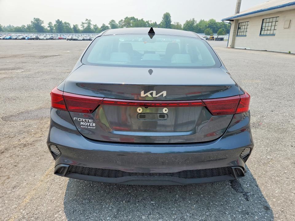 61806876 :رقم المزاد ، 3KPF24AD6PE661885 vin ، 2023 Kia Forte مزاد بيع