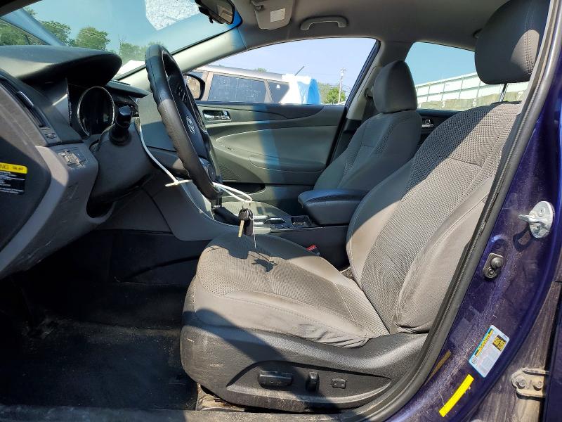 61145446 :رقم المزاد ، 5NPEB4AC6DH686702 vin ، 2013 Hyundai Sonata مزاد بيع
