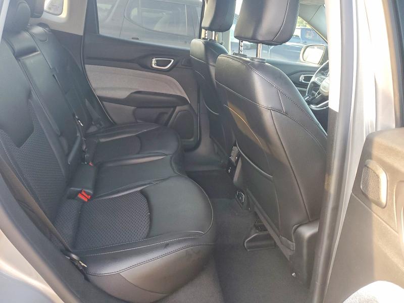 59803146 :رقم المزاد ، 3C4NJDBB4NT122279 vin ، 2022 Jeep Compass مزاد بيع