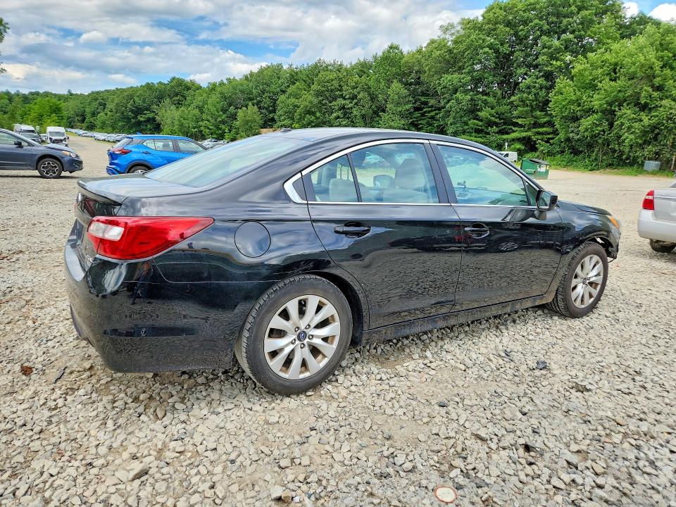60805436 :رقم المزاد ، 4S3BNAC62F3048302 vin ، 2015 Subaru Legacy مزاد بيع