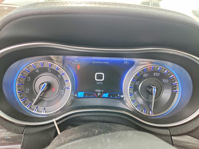 63238686 :رقم المزاد ، 2C3CCARG5JH255030 vin ، 2018 Chrysler 300 مزاد بيع