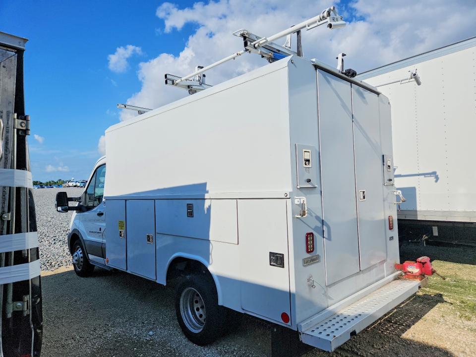 62462636 :رقم المزاد ، 1FDBF6Z87LKB53384 vin ، 2020 Ford Transit مزاد بيع