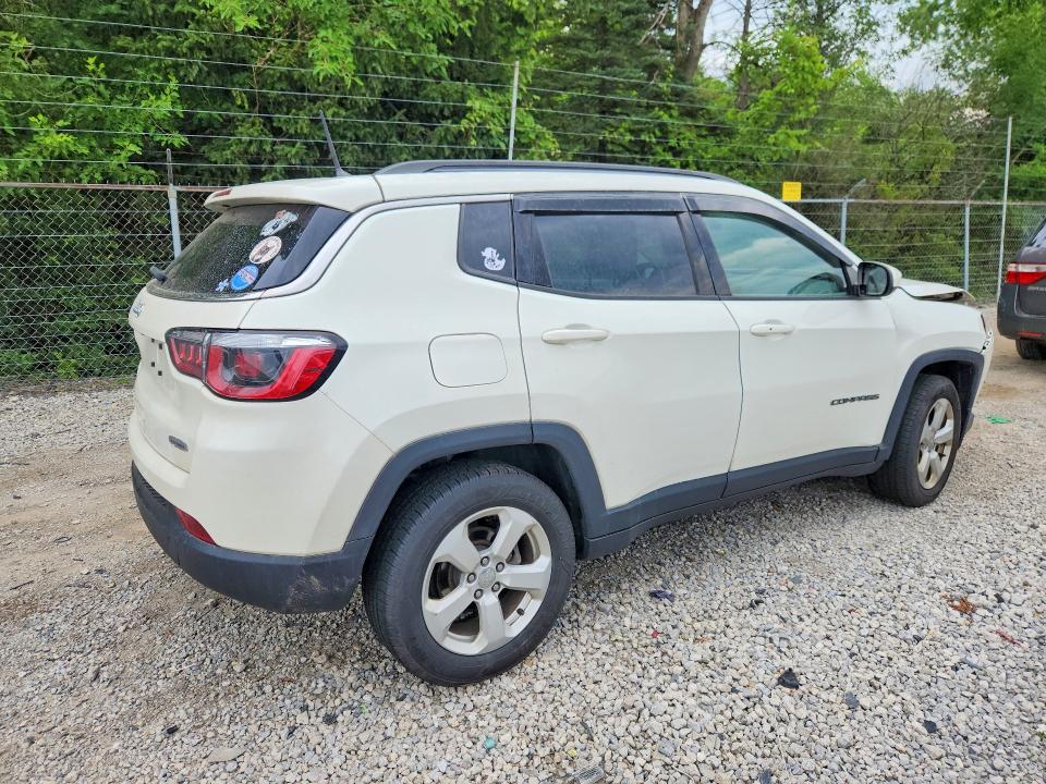 60409316 :رقم المزاد ، 3C4NJCBB3JT226864 vin ، 2018 Jeep Compass مزاد بيع