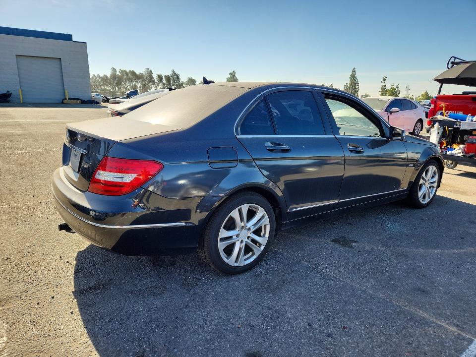 Aukcja sprzedaży 2012 Mercedes-benz C, vin: WDDGF4HB0CR235773, numer aukcji: 63326396