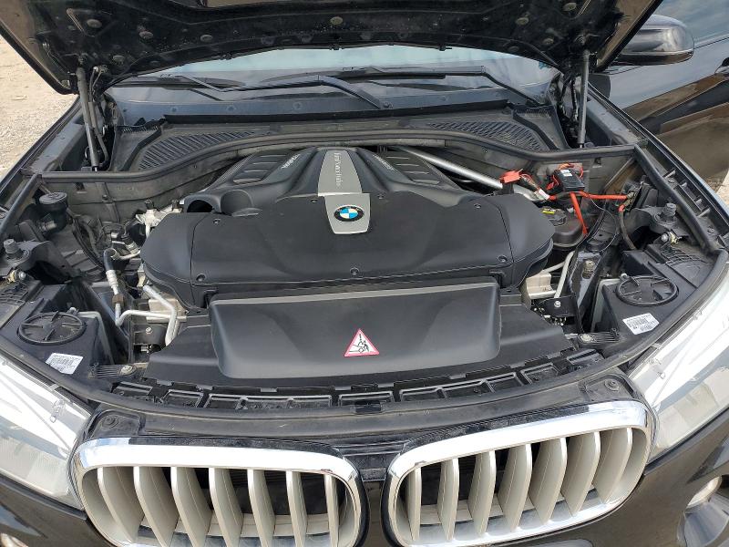 61735836 :رقم المزاد ، 5UXKR6C57F0J73840 vin ، 2015 Bmw X5 مزاد بيع