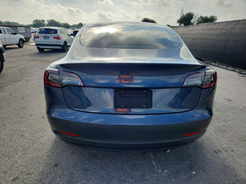 61616146 :رقم المزاد ، 5YJ3E1EA6MF096195 vin ، 2021 Tesla Model 3 مزاد بيع