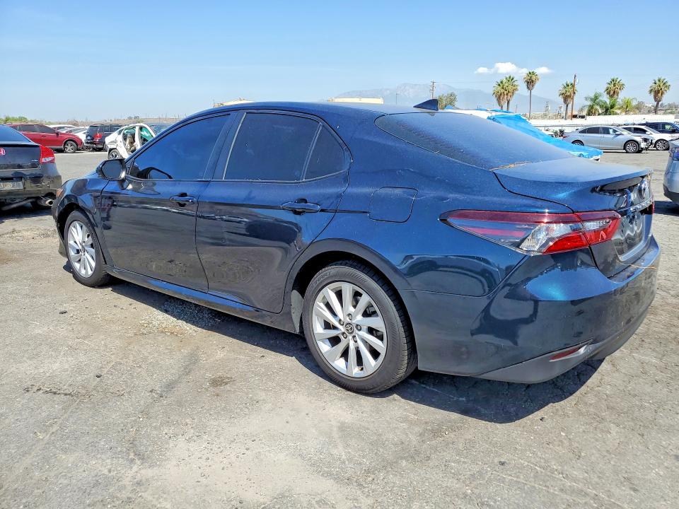 Продажа на аукционе авто 2021 Toyota Camry, vin: 4T1C11AK5MU576547, номер лота: 62695286