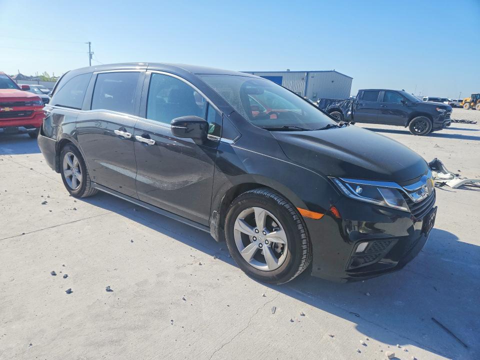 2018 Honda Odyssey მანქანა იყიდება აუქციონზე, vin: 5FNRL6H7XJB003882, აუქციონის ნომერი: 60175126