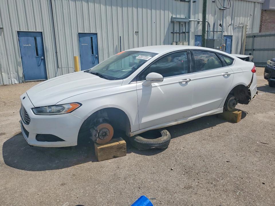 Продажа на аукционе авто 2015 Ford Fusion, vin: 1FA6P0HDXF5110164, номер лота: 60667556