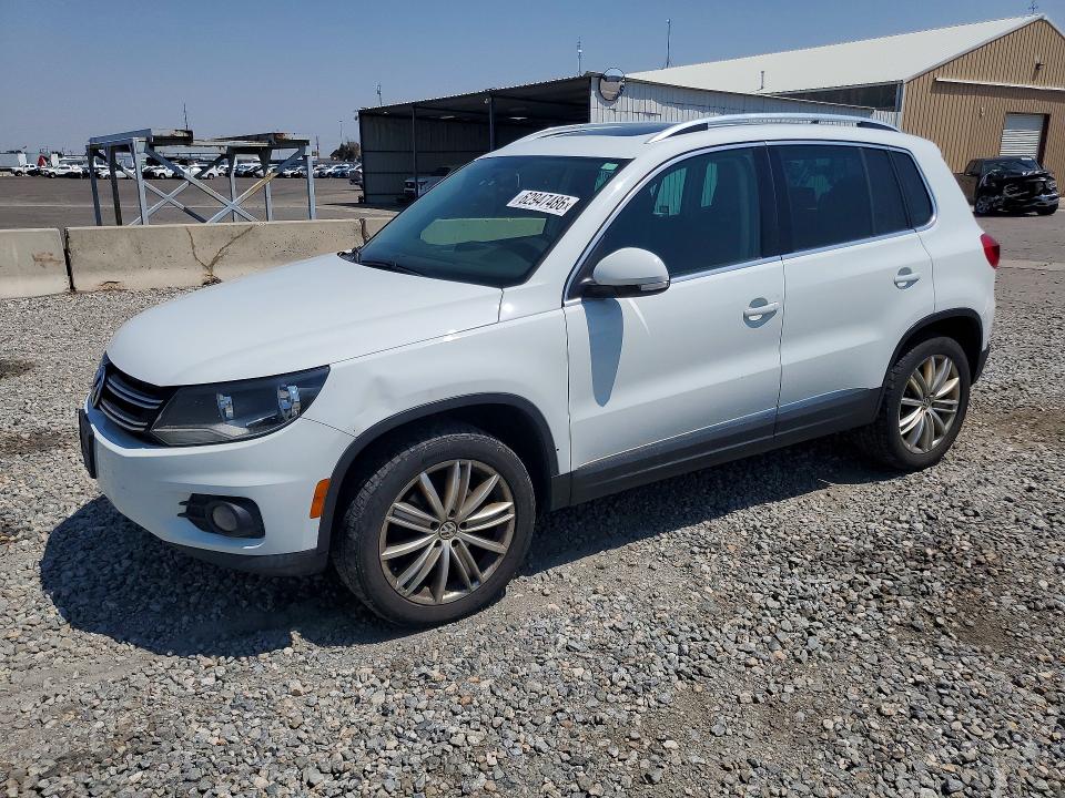 Auction sale of the 2015 Volkswagen Tiguan, vin: WVGBV7AX5FW520078, lot number: 62947486