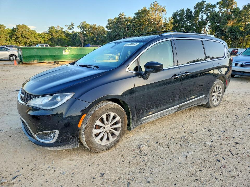 2019 Chrysler Pacifica მანქანა იყიდება აუქციონზე, vin: 2C4RC1BG1KR650950, აუქციონის ნომერი: 62064016