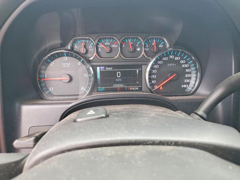 Продаж на аукціоні авто 2015 Chevrolet Silverado, vin: 3GCUKREC4FG213427, номер лоту: 62213686