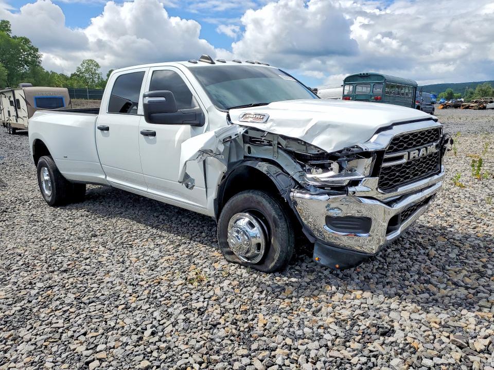 62949596 :رقم المزاد ، 3C63RRGL7RG243537 vin ، 2024 Ram 3500 مزاد بيع
