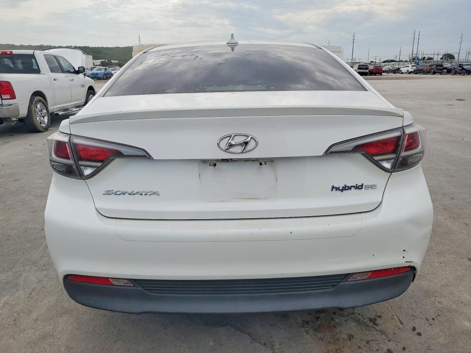 2016 Hyundai Sonata Hybrid მანქანა იყიდება აუქციონზე, vin: KMHE24L18GA021710, აუქციონის ნომერი: 60388336