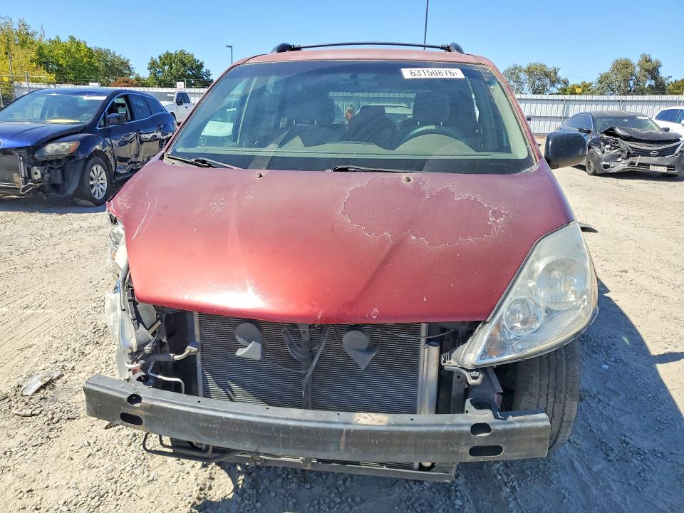 2006 Toyota Sienna მანქანა იყიდება აუქციონზე, vin: 5TDZA23CX6S402829, აუქციონის ნომერი: 63150876