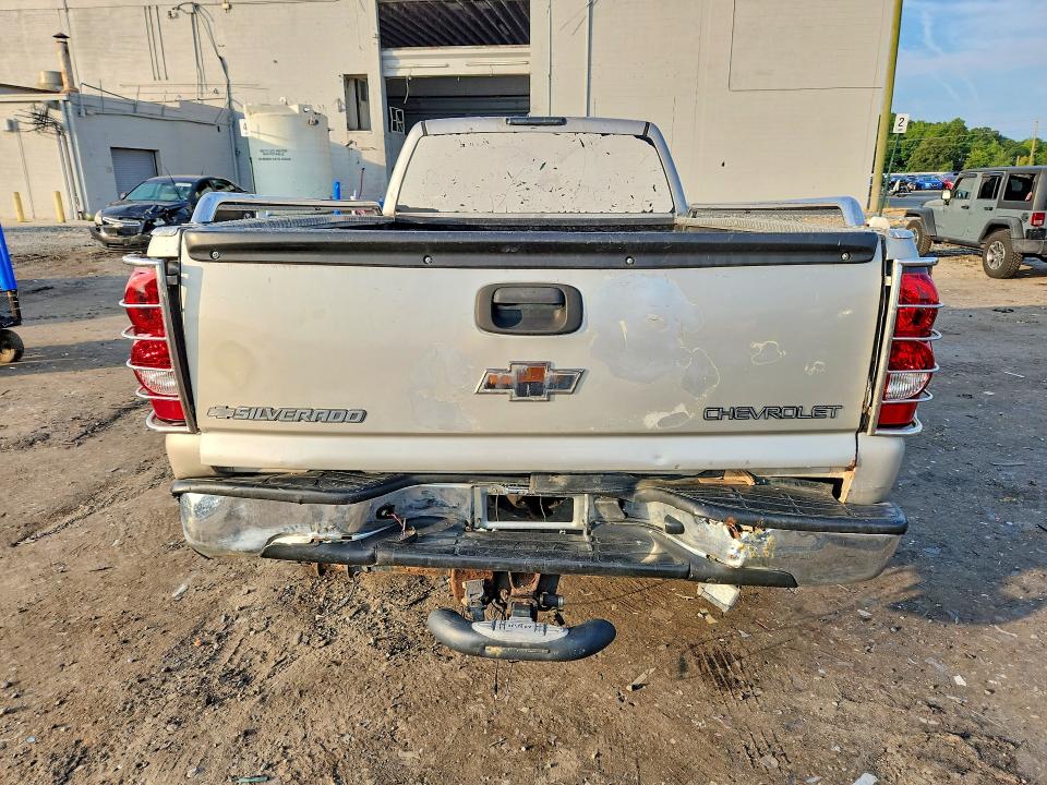 59586766 :رقم المزاد ، 1GCHK33U35F931691 vin ، 2005 Chevrolet Silverado مزاد بيع