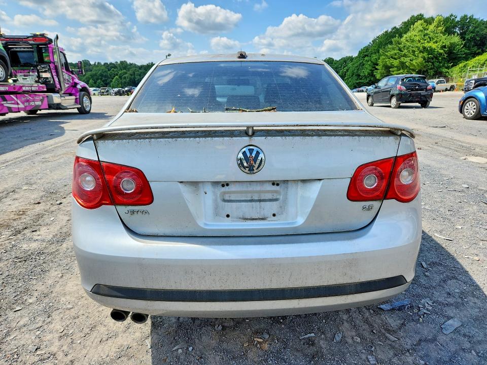 58918956 :رقم المزاد ، 3VWSF71K76M771638 vin ، 2006 Volkswagen Jetta مزاد بيع