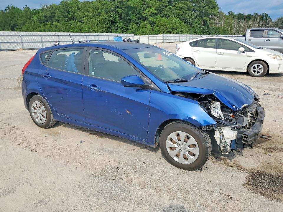 Продаж на аукціоні авто 2017 Hyundai Accent, vin: KMHCT5AE2HU313031, номер лоту: 61628246